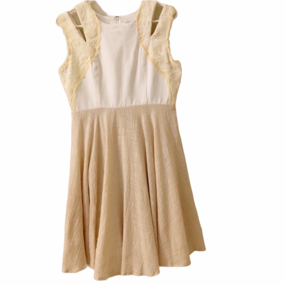 NWT Missy Robertson cottagecore dress size L